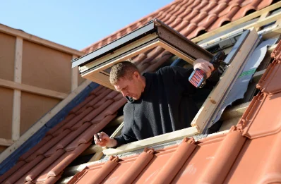Pose de fenêtres de toit Velux à Toy-Viam